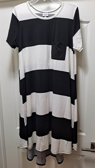 LuLaRoe Dresses & Skirts - Large Carly